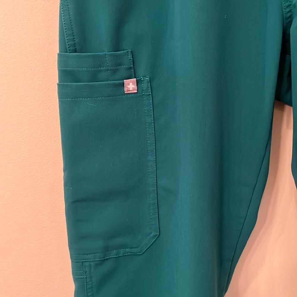 Figs Kade Uniform Cargo Scrub Pants Green Pockets Wai… Gem